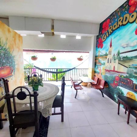 Hotel Plaza Confort Girardot Buitenkant foto