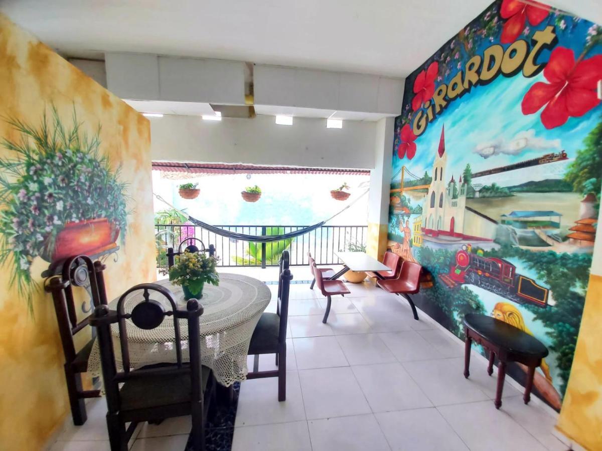 Hotel Plaza Confort Girardot Buitenkant foto